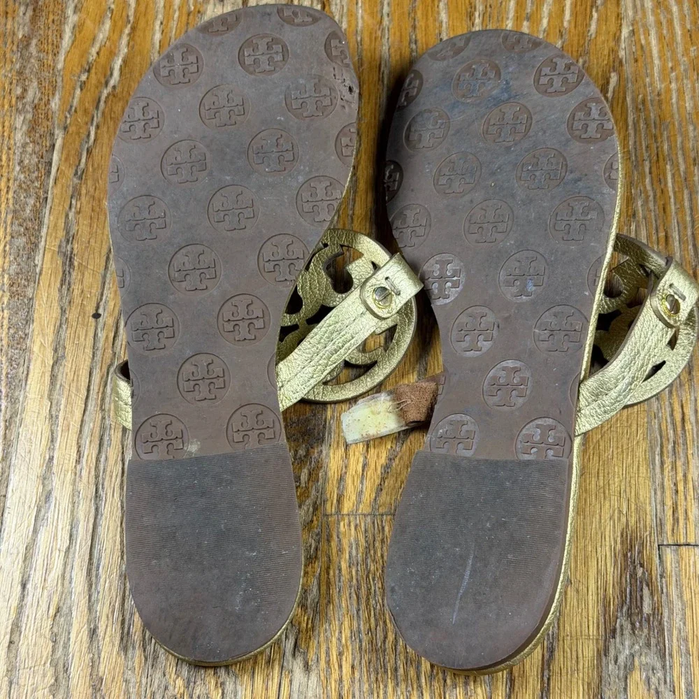 Tory Burch Miller Sandals Gold Metallic Leather Logo Thong Flats Size 7M